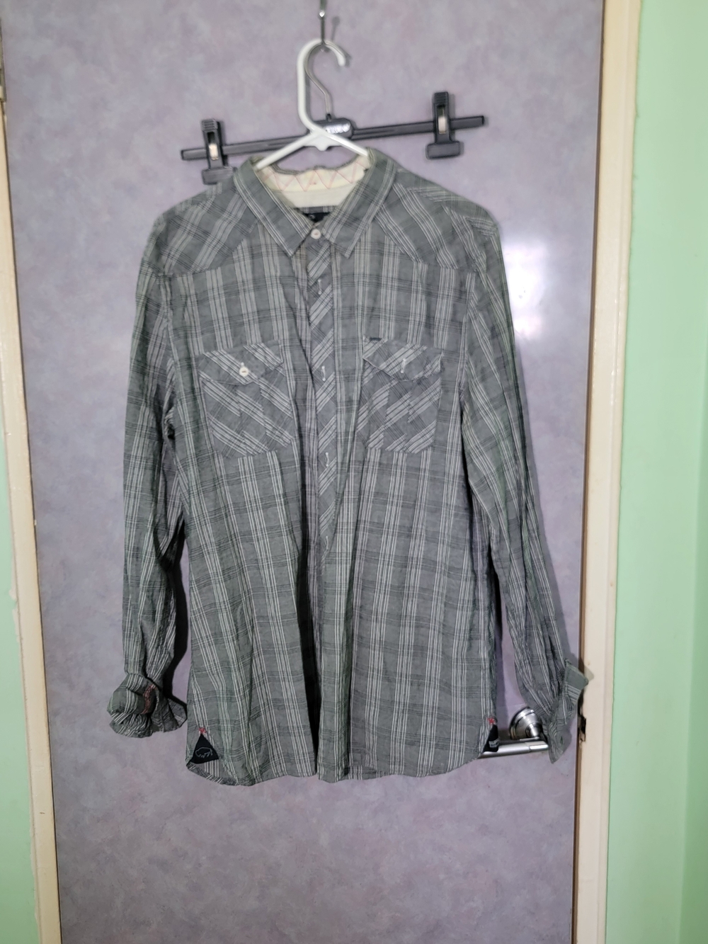 Buffalo Gray Plaid Button-Up Shirt - Classic Long Sleeve